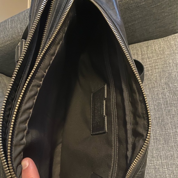 Coach men's cross body leather bag - Picture 3 of 4